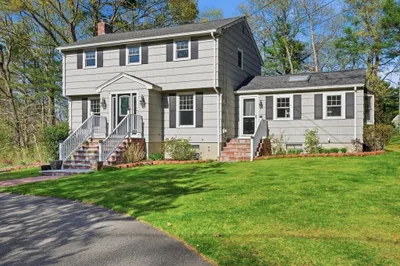 3 Fairway Dr 1