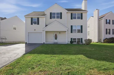 23 Nadine Ln 1