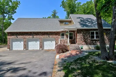 48 E Charlton Rd 1