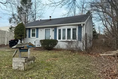 26 Crosby Rd