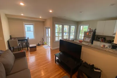 739 Somerville Ave #1 1