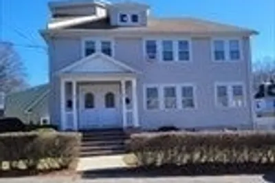 57 Elliot St #3