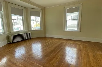 6 Beacon St #1