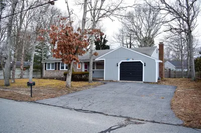 22 Sanddollar Cir 1