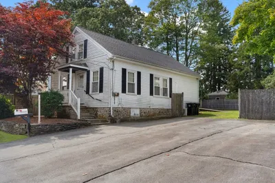 13 Gifford Ave 1