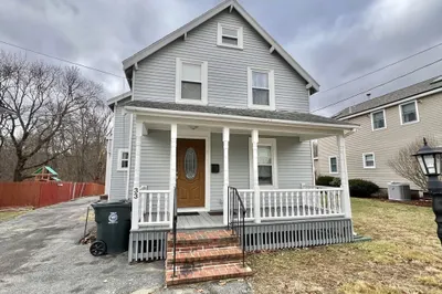 33 Columbia Street 1