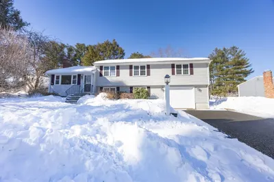 18 Northway St