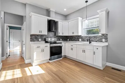 51 Mansfield St #51