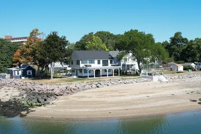 15 Edwards Ln 1