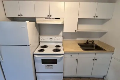 10 Marion St #1 1