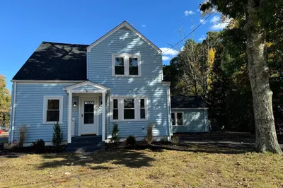 1099 South Main St