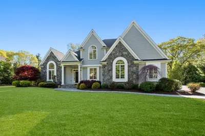 7 Turner Hill Road 1