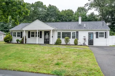 22 Wethersfield Rd 1