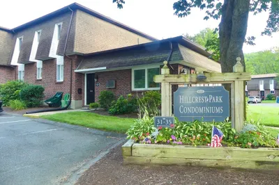 20 Lawrence Ave #35D 1