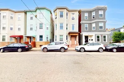 216 Bremen St 1