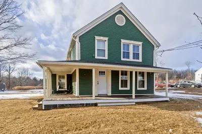 61 Hastings Rd 1