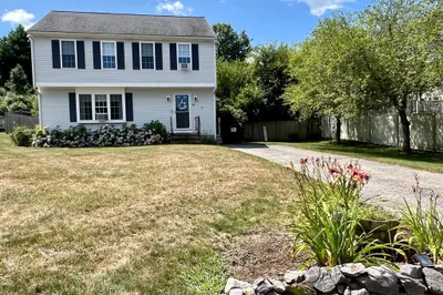 55 Pheasant Ln 1