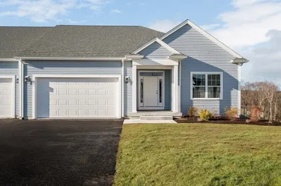 67 Crestwood Circle #35 1