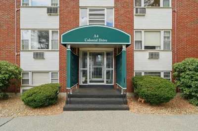 4 Colonial Dr #A4-11 1