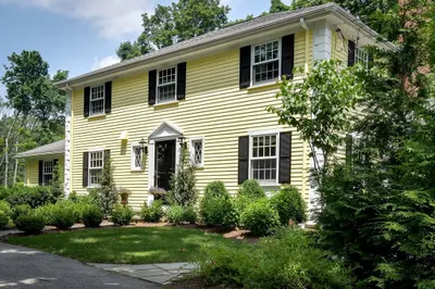 2 Wildwood Road 1
