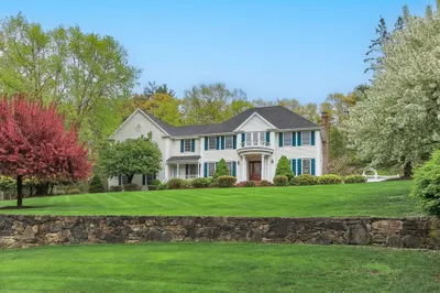 100 Overlook Drive 1