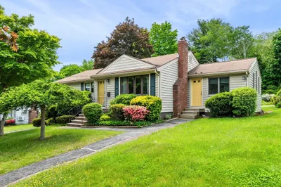 29 Patricia Rd 1