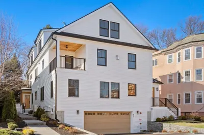 71 Greenough St #71-1