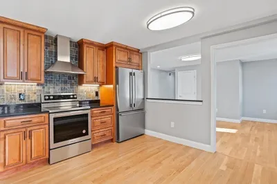 144 Lincoln Road #1 1