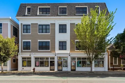 593 Somerville Ave #6