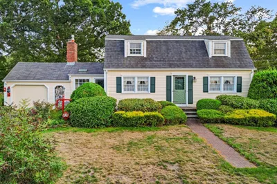 95 Brookside Rd 1