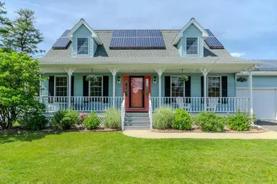 9 Elaine Drive
