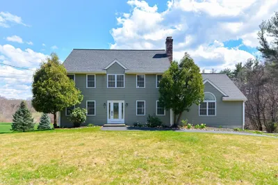 61 Powers Rd