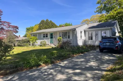 12 Willow Tree Rd