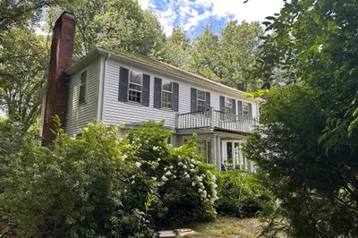 4 Windsor St 1