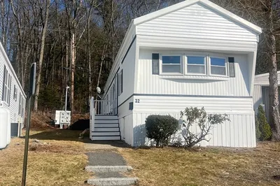 32 Mustang Avenue 1