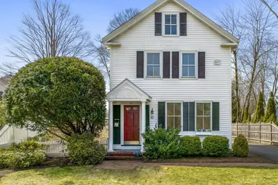 41 Rice St