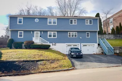 32 Boston Ave