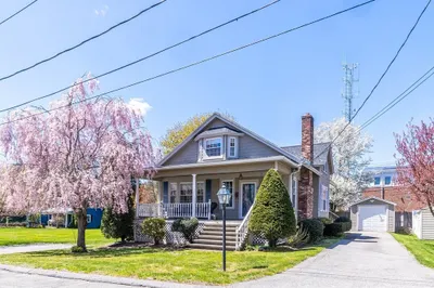 9 Parsons Ave