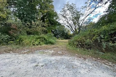 60 Lowell Junction Rd