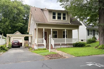 88 Carr Avenue 1