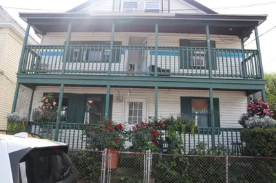 48 Blossom St 1