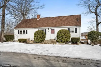 51 Fairview Dr 1