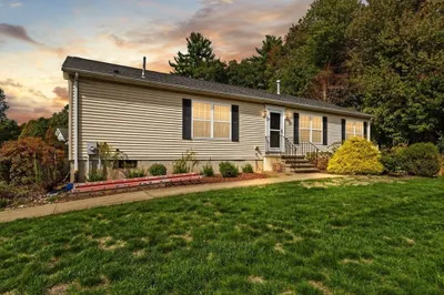 14 Mountain Ash Rd #14 1