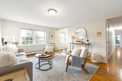 210 Hillside Ave #32 1