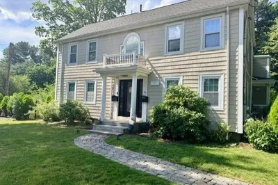 698 Salem Street #1 1