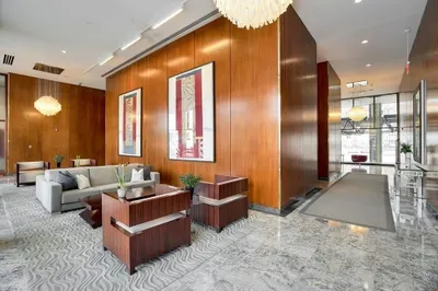 85 East India Row #3B 1