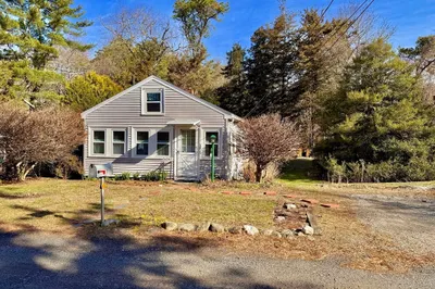 11 Canedy St