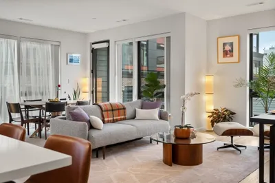 45 W 3rd St #415