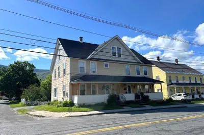 56-58 North Summer Street