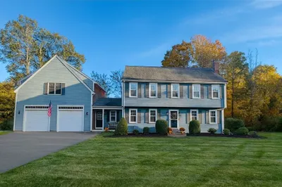 10 Eliab Latham Way